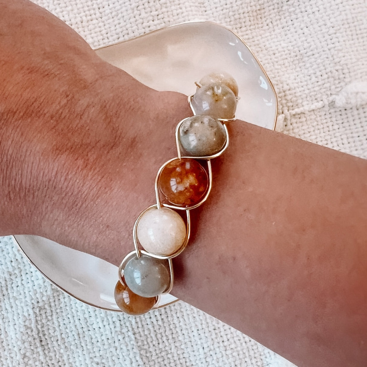 10mm Coral Jade Chrysanthemum Bangle